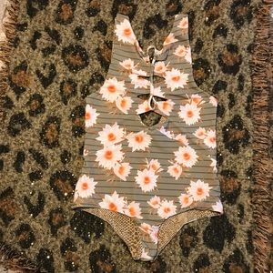 ❌SOLD❌ Acacia Mauka in Dragon Stripe